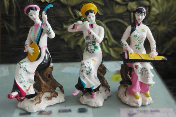 Tượng gốm sứ Bát Tràng tại Hải phòng