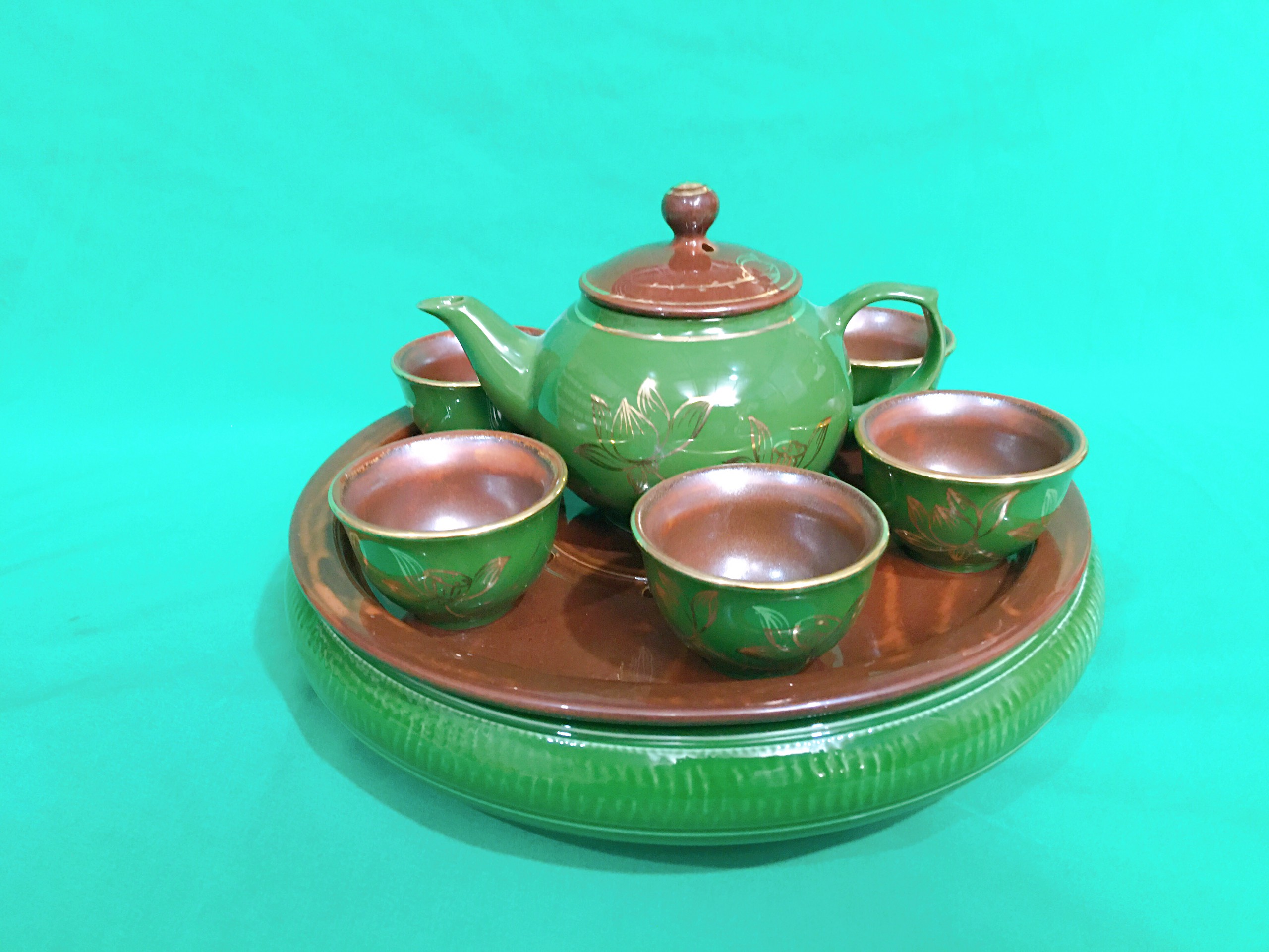 Bộ ấm chén khay đôi sen vẽ vàng Bát Tràng (SALE)