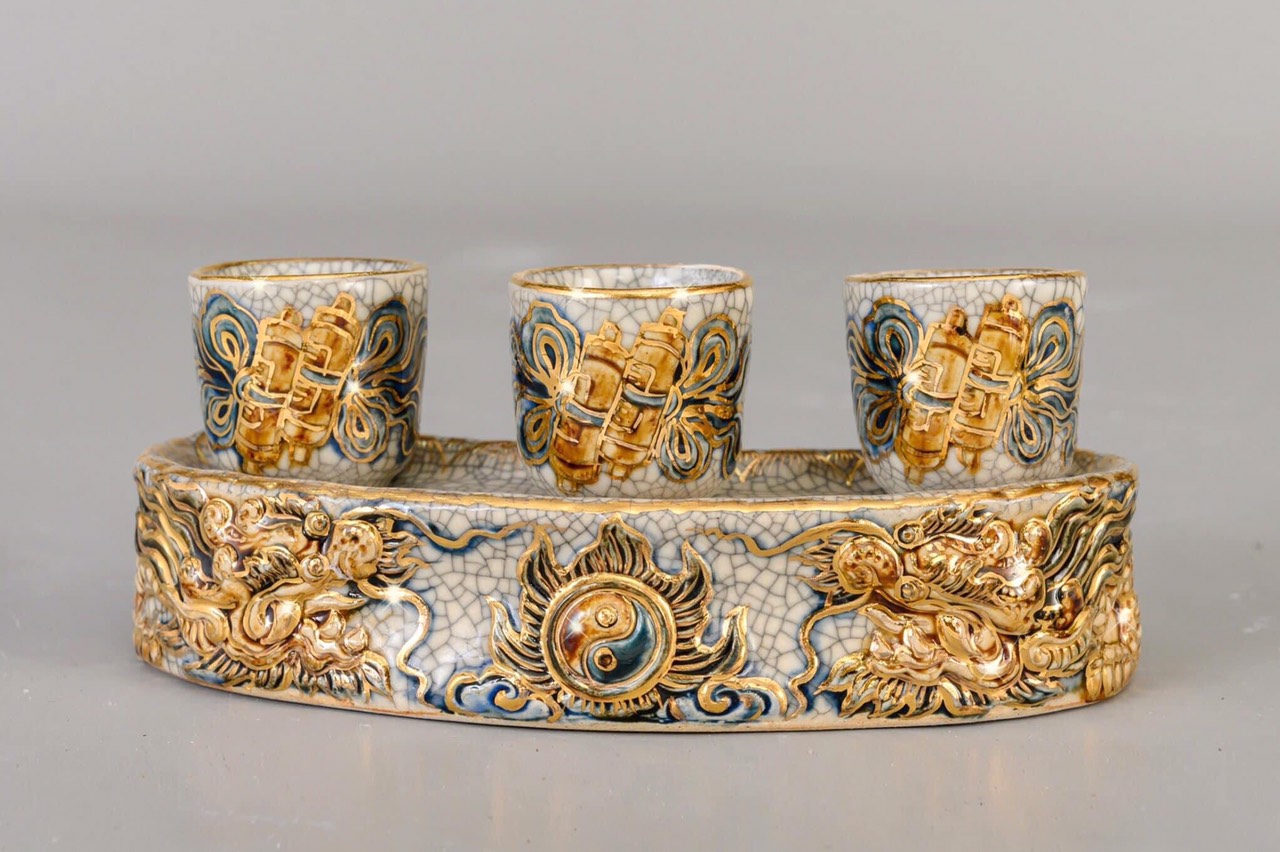 Khay 3 cong dạn rồng vẽ vàng