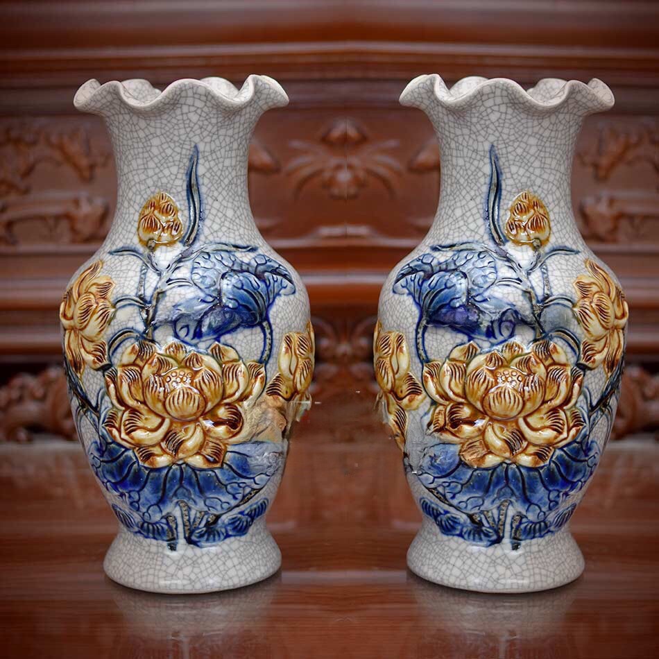 Lọ lượn miệng dạn nổi sen